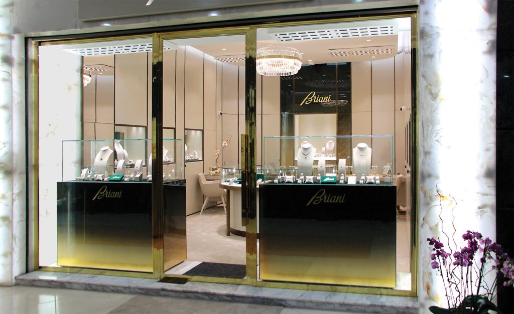 Jewelry Shop design Dentro le Mura from Italy